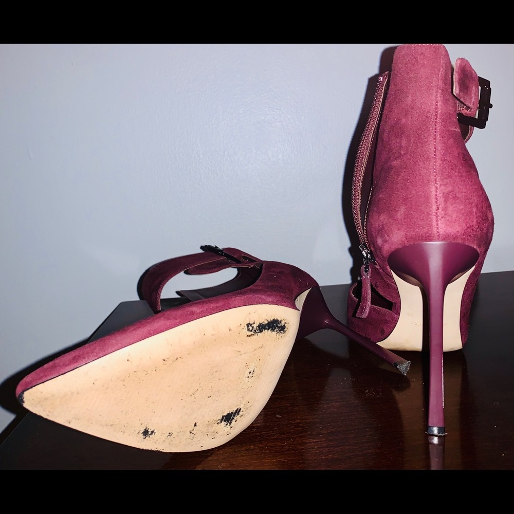 Women Burgundy or maroon women’s suede heels - Picture 3 of 4